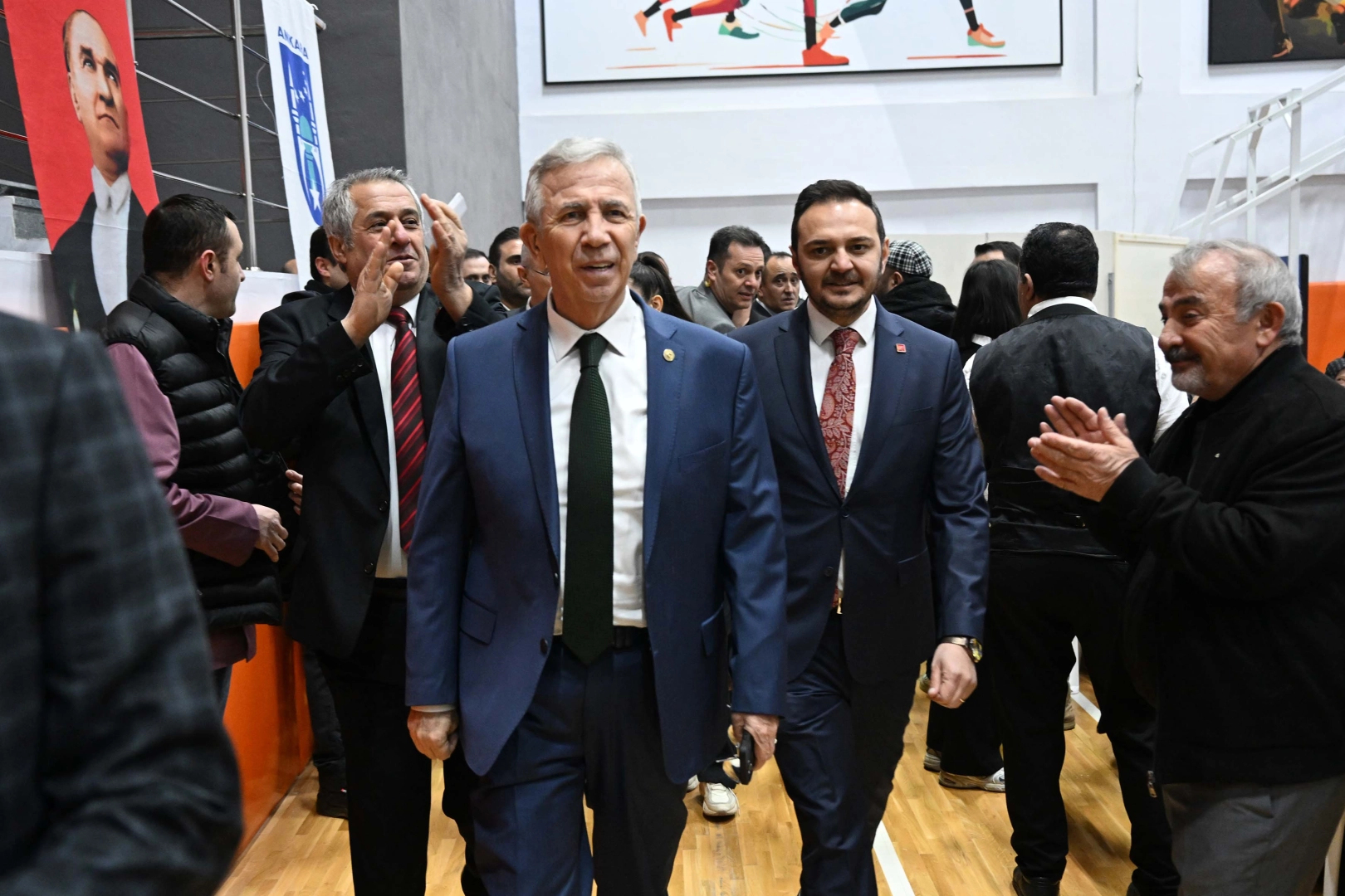 Mansur Yavaş Mamaklılarla İftar Sofrasında Buluştu