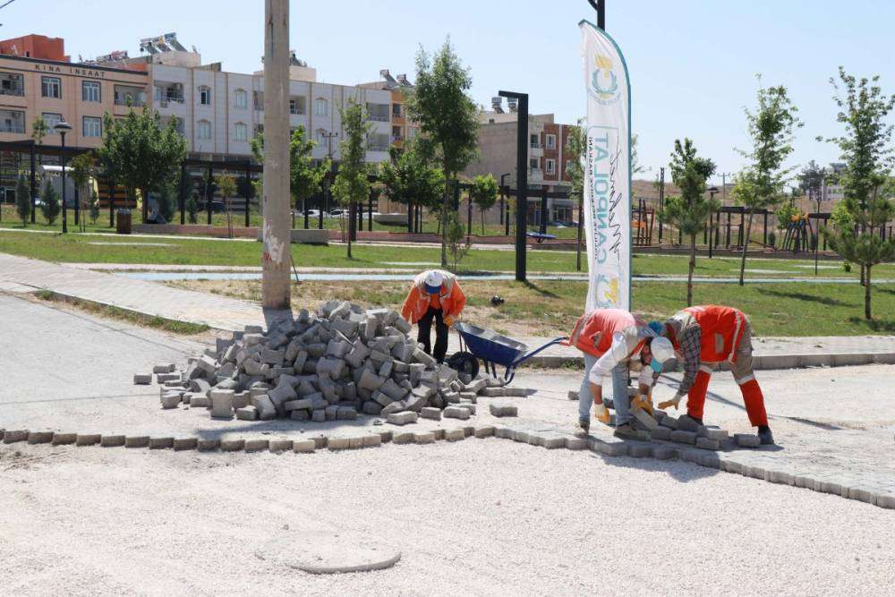 Haliliye Belediyesi 4 mahallede üstyapıyı yeniliyor 