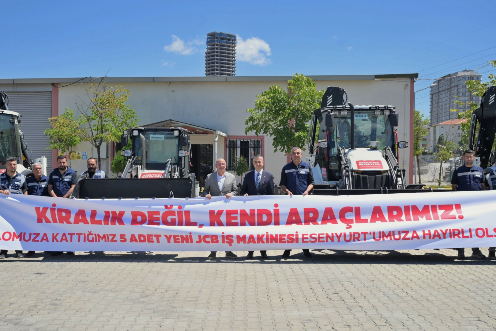Esenyurt Belediyesi Ara&ccedil; Filosunu Kendi &Ouml;z Kaynaklarıyla G&uuml;&ccedil;lendiriyor