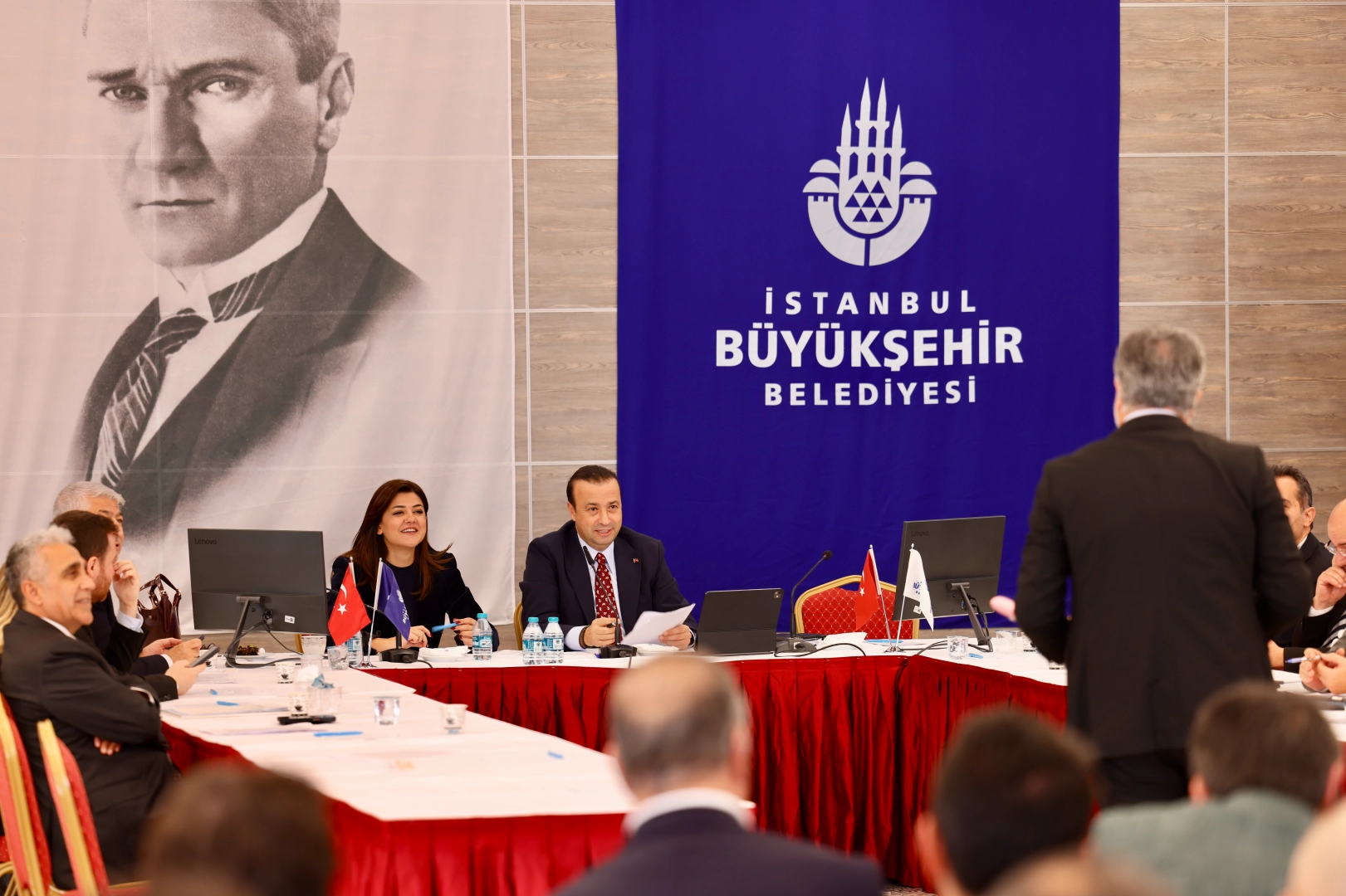 İBB, Dijital Taksi Dönüşümünde Dördüncü İhaleyi Başarıyla Tamamladı