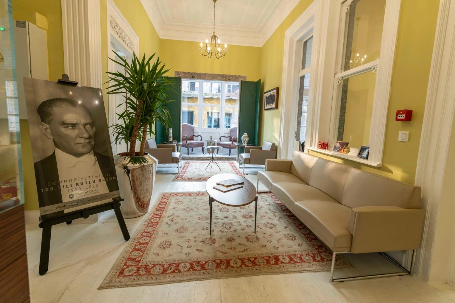 2025 İzmir&rsquo;e Değer Katan Projelerin Yılı Oldu&nbsp;