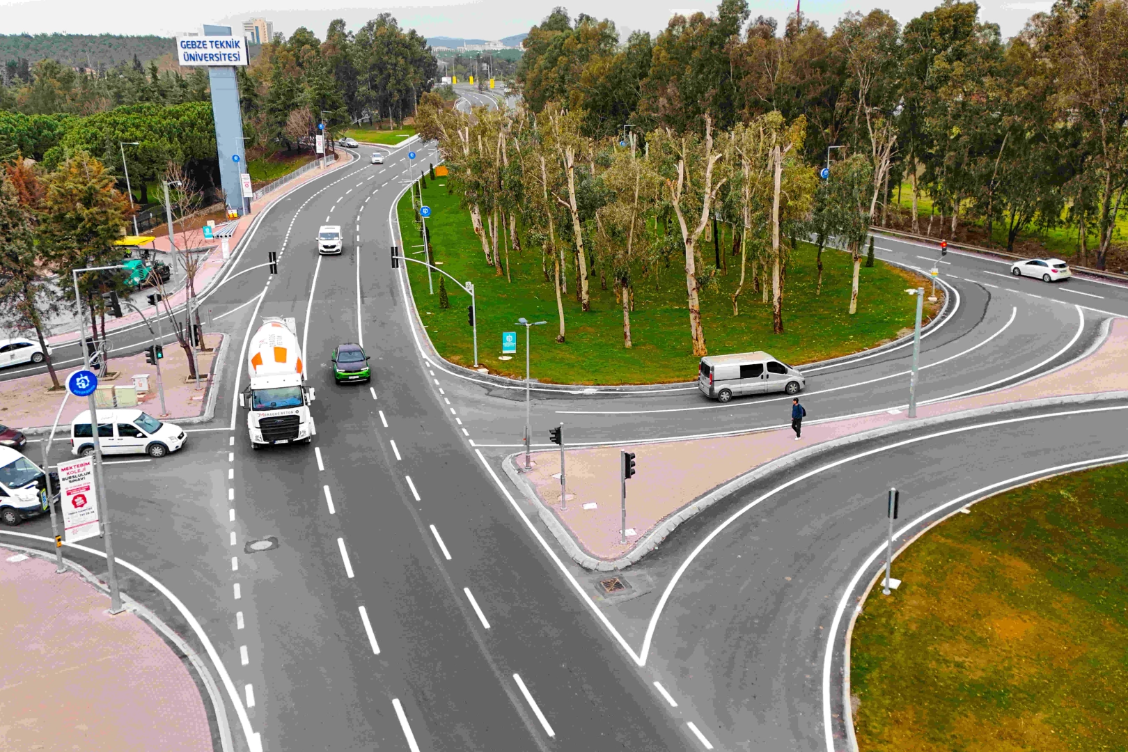 Kocaeli&nbsp;B&uuml;y&uuml;kşehir&rsquo;den Gebze B&ouml;lgesine Dev Yol Yatırımı