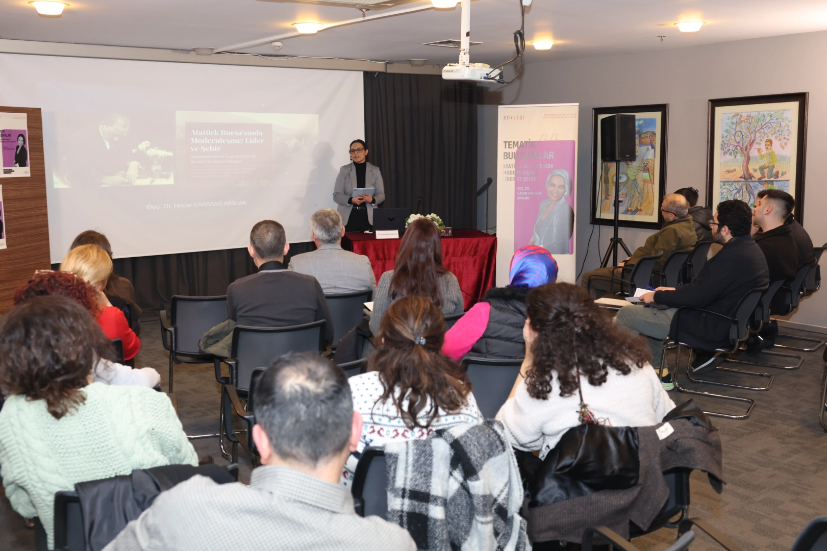 Atat&uuml;rk ve Cumhuriyet&rsquo;in Bursa&rsquo;daki İzleri Nil&uuml;fer&rsquo;de Konuşuldu