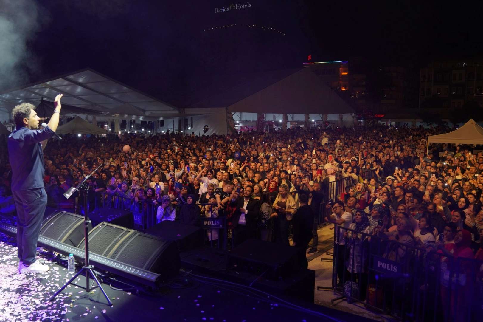 Isparta&nbsp;Uluslararası G&uuml;l Festivalinde M&uuml;zik Ş&ouml;leni