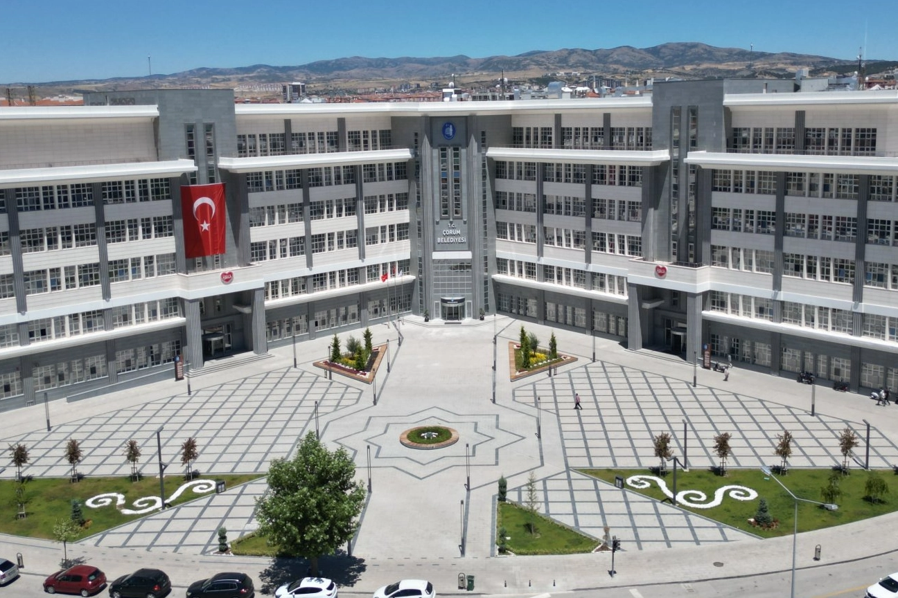 &Ccedil;orum'da&nbsp;Belediyeden 7,7 Milyon Liralık Kırtasiye Desteği