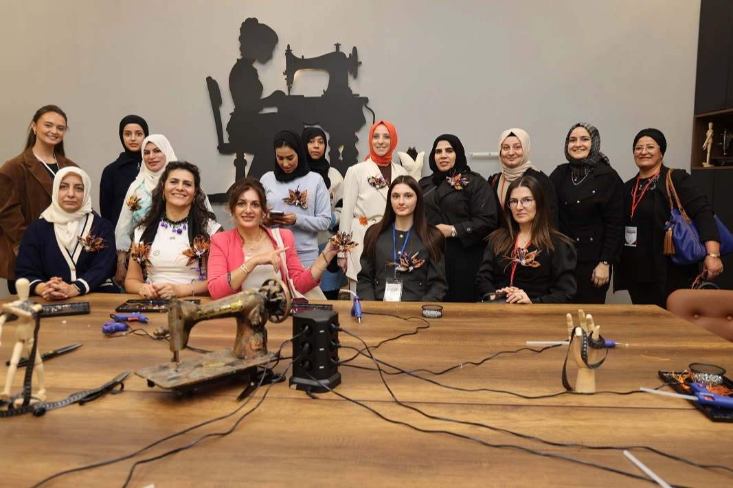 Ortadoğulu İş Kadınlardan Moda Akademisi’ne Övgü