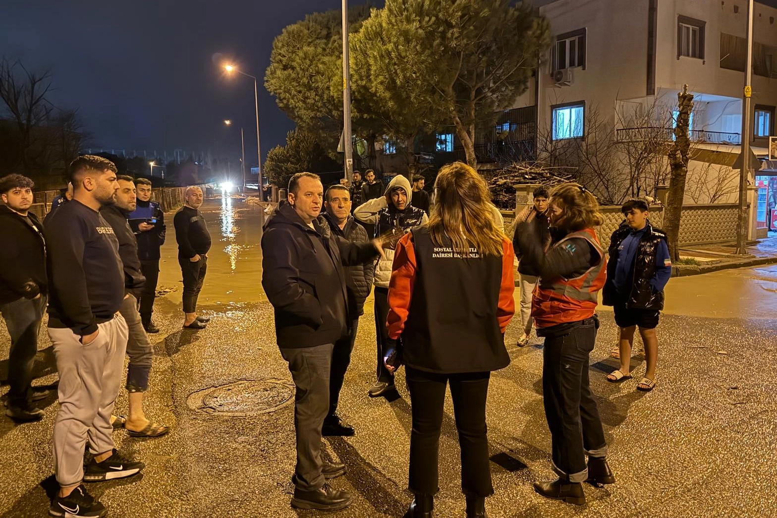 Manisa B&uuml;y&uuml;kşehir Belediyesi Her Koşulda Vatandaşın Yanında