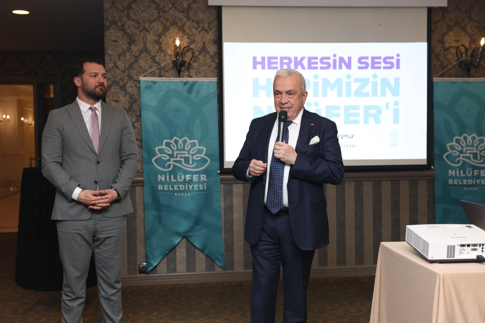 &Ouml;zdemir: Nil&uuml;fer bir kadın kentidir