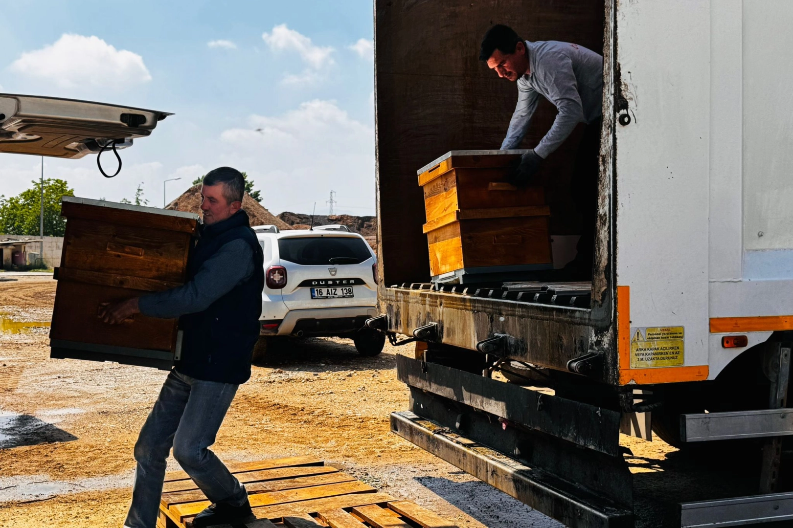 Bursa B&uuml;y&uuml;kşehir&rsquo;den Arıcılığa Destek