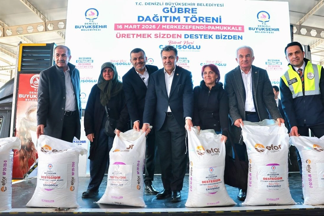 Denizli B&uuml;y&uuml;kşehir&rsquo;den &Uuml;reticiye 2 Milyon Kiloluk G&uuml;bre Desteği