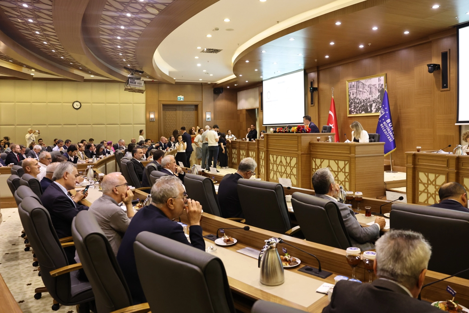 &Ouml;zdemir&rsquo;den katı atık tesisi &ccedil;ıkışı