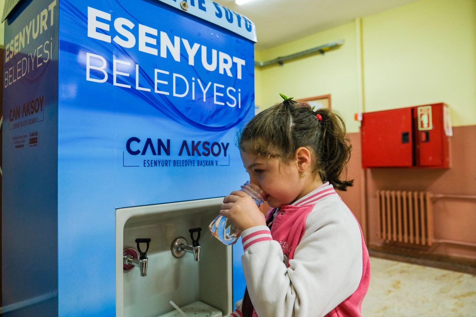 Esenyurt&rsquo;ta &Ouml;ğrencilere &Uuml;cretsiz İ&ccedil;me Suyu Desteği
