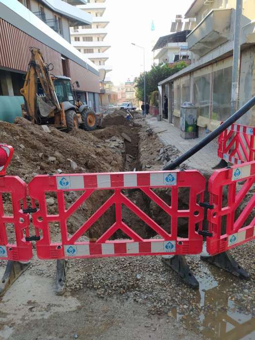 ASKİ Aydın'ın dört bir tarafında çalışıyor