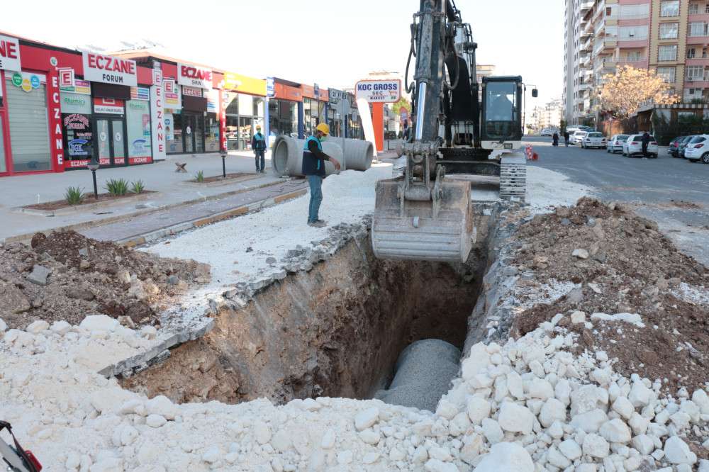 ŞUSKİ sorunsuz altyapı hedefi ile &ccedil;alışmalarını s&uuml;rd&uuml;r&uuml;yor 