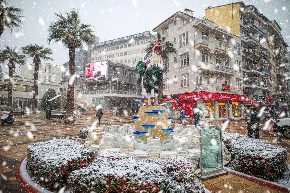 Denizlililer karın keyfini çıkardı