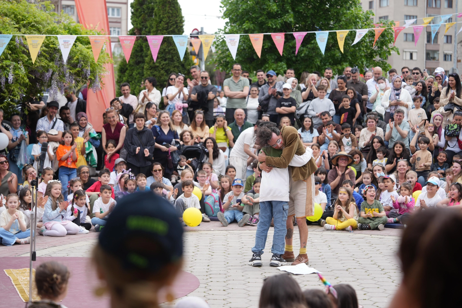 Eskişehir&rsquo;in Reng&acirc;renk Festivali Sona Erdi