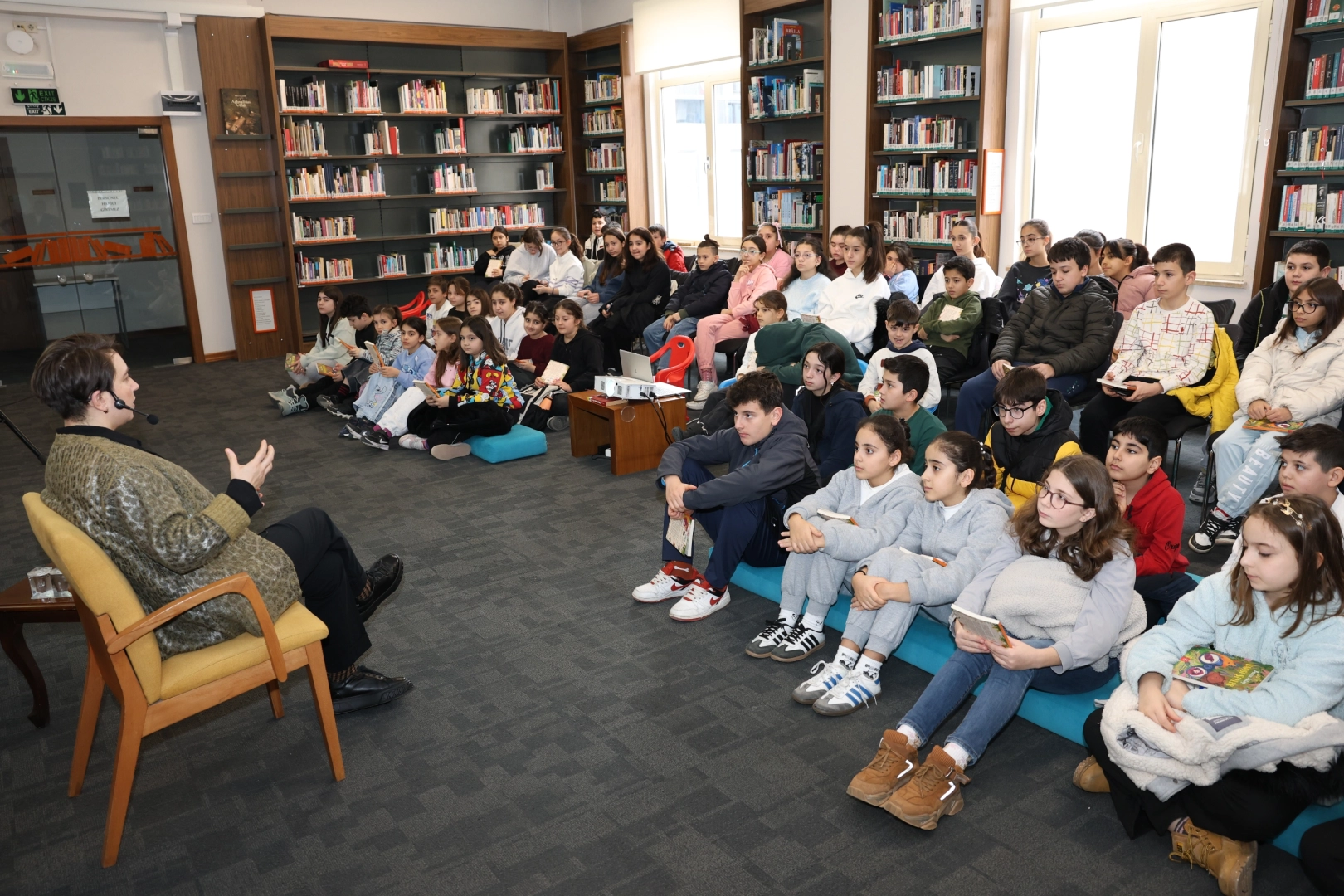 Nil&uuml;fer&rsquo;de S&ouml;mestr Tatili Kitapla Renkleniyor