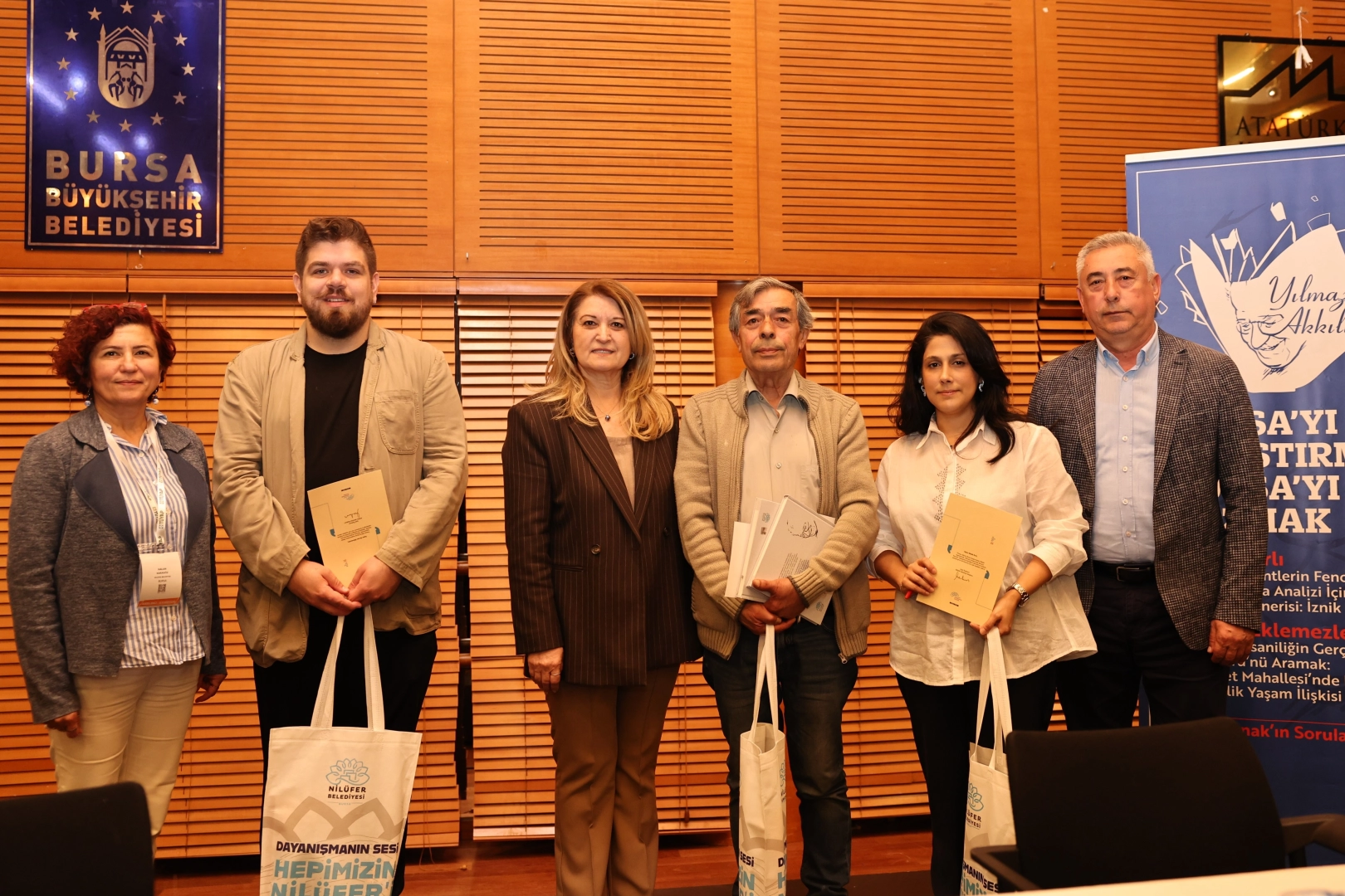 Bursa&rsquo;nın Tarihi Katmanları ve Mahalle K&uuml;lt&uuml;r&uuml; T&uuml;yap Bursa 23. Kitap Fuarı&rsquo;nda Konuşuldu