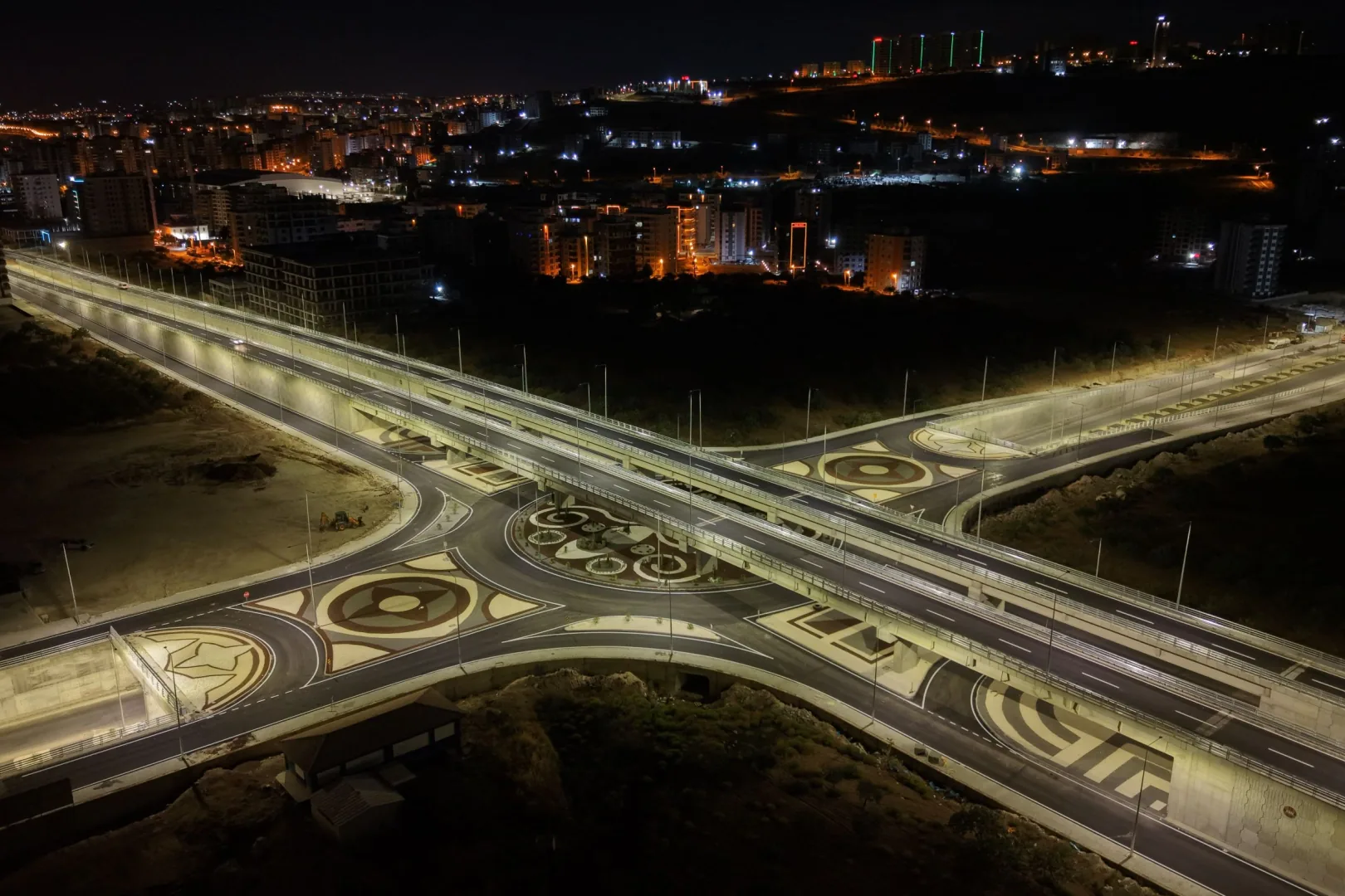 Dicle Elektrik&rsquo;ten Şanlıurfa&rsquo;nın  LED D&ouml;n&uuml;ş&uuml;m&uuml;ne 102 Milyon TL&rsquo;yi Aşan Yatırım