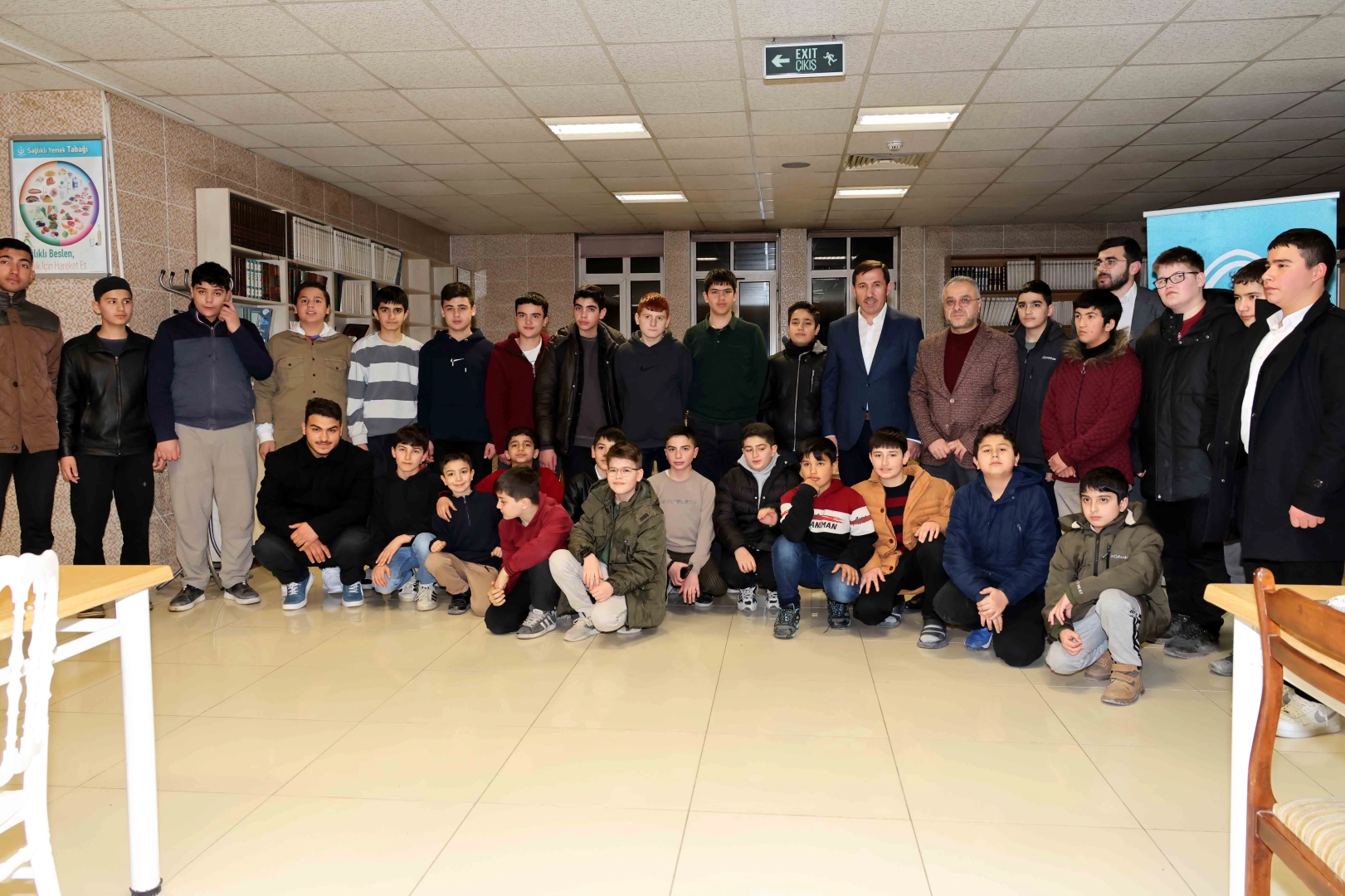 Karatay Belediye Başkanı&nbsp;Kılca, &Ouml;ğrencilerle İftar Yaptı