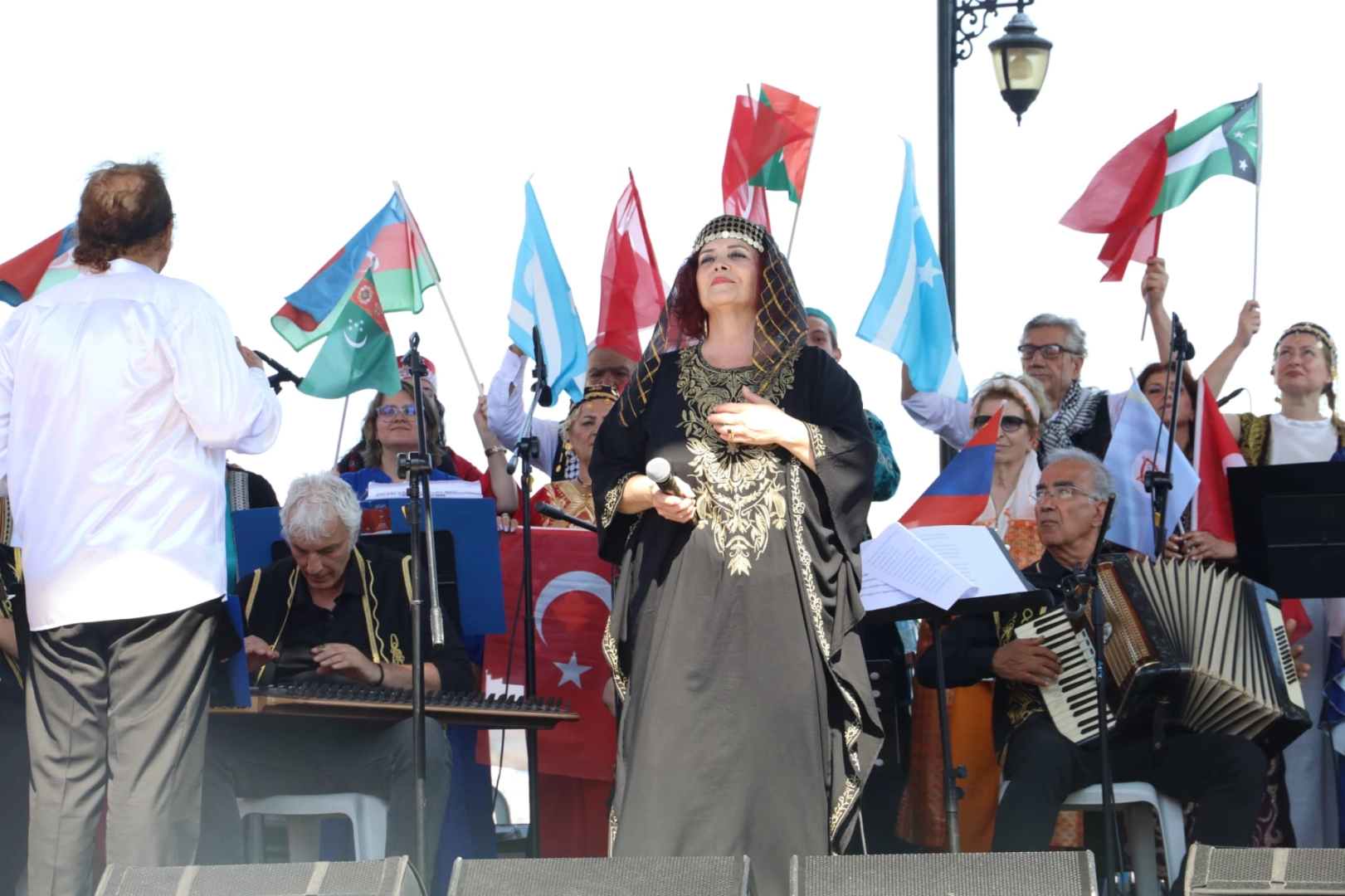 Kapanca'da T&uuml;rk D&uuml;nyası Ezgileri Yankılandı