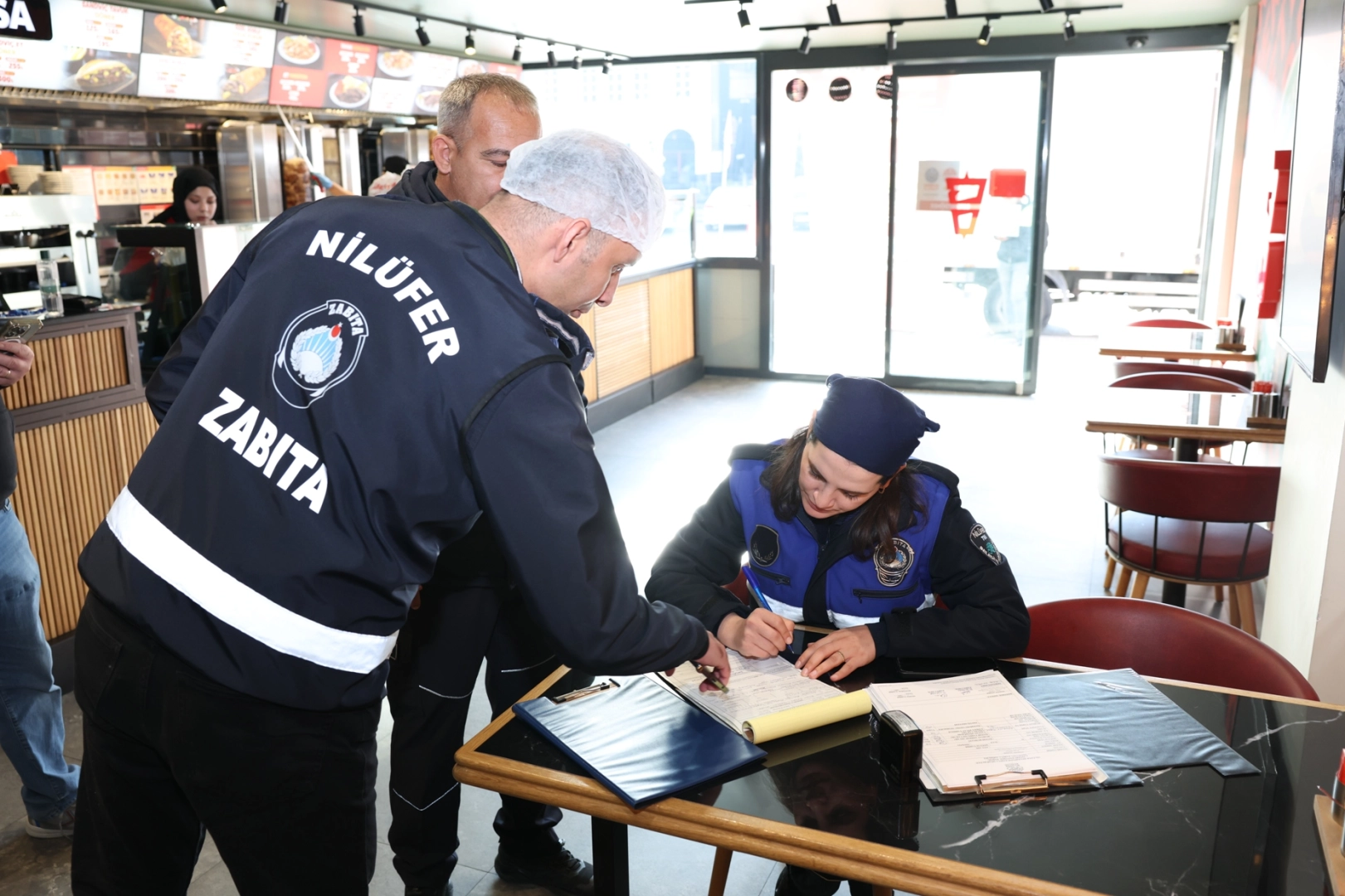 Nilüfer’de Zincir Restoranlara Sıkı Denetim