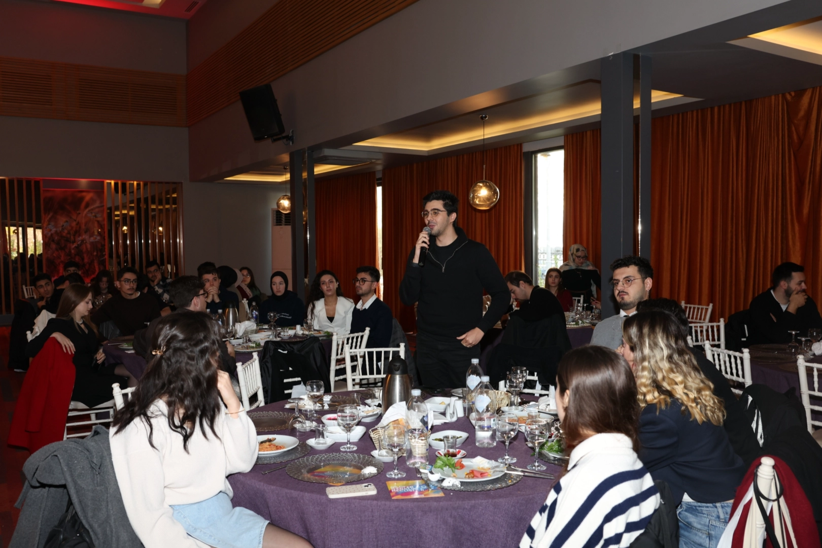 Nil&uuml;fer&rsquo;de Gen&ccedil;ler Misafir Değil, Karar Ortağı