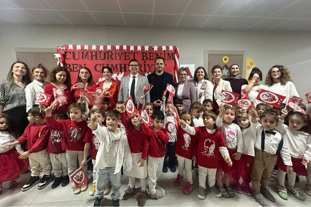 Nilüfer Kreşlerinde Cumhuriyet Coşkusu