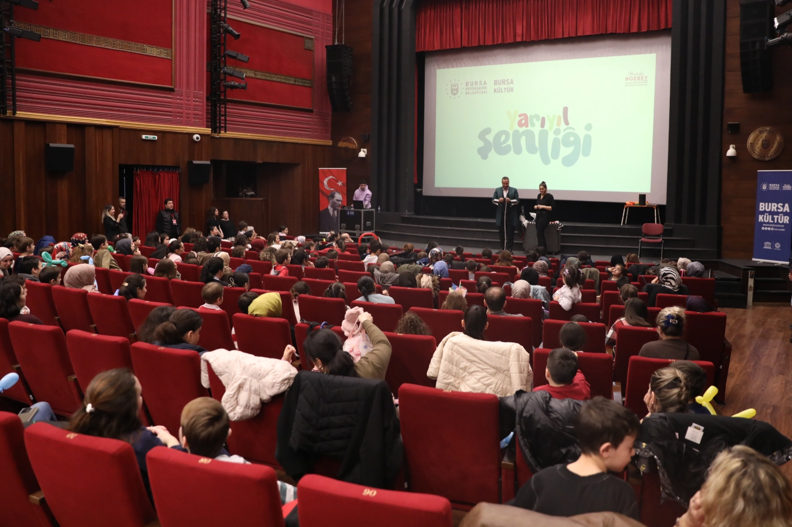 'Yarıyıl Şenliği&rsquo;ne Renkli Final