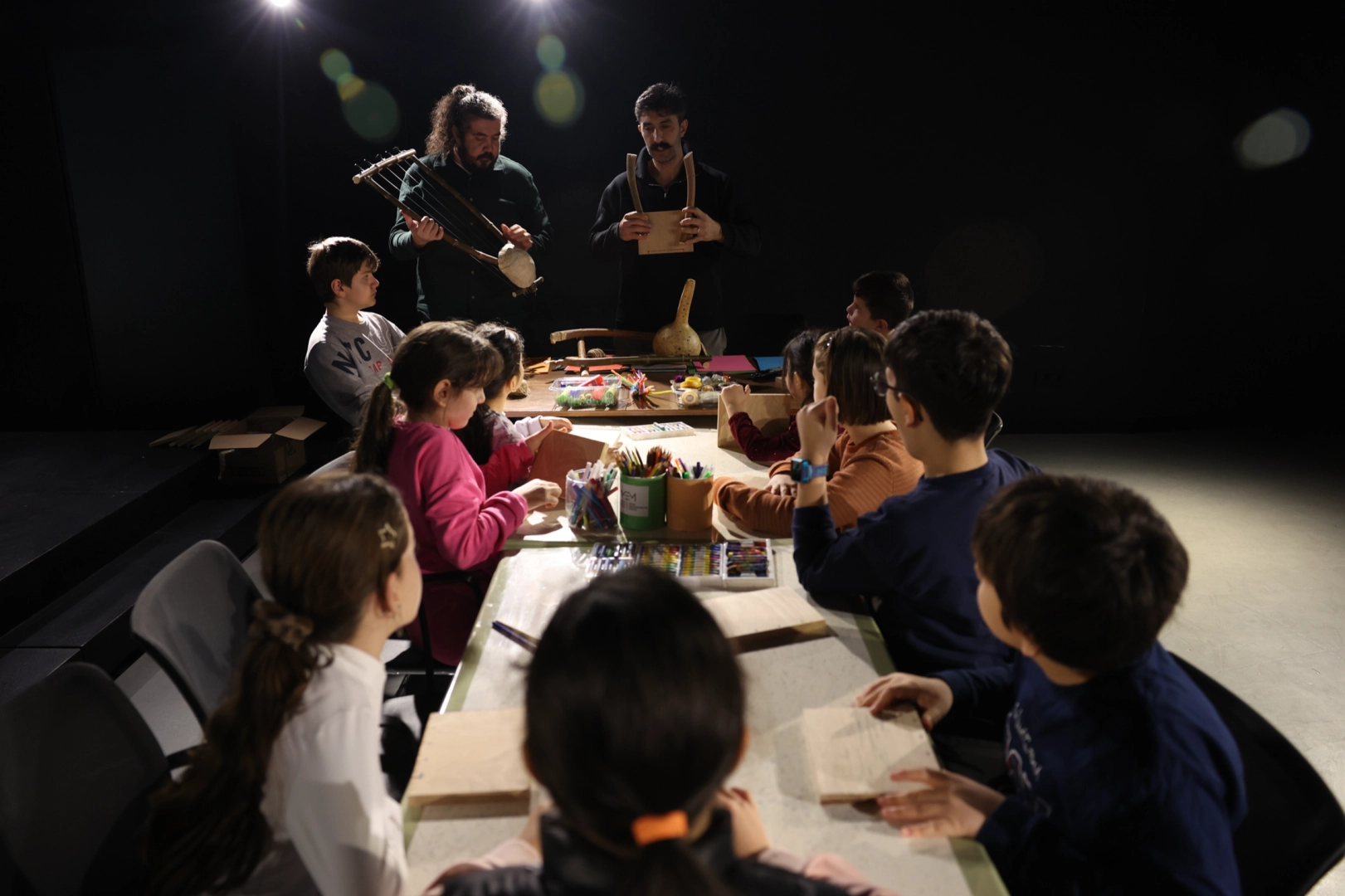 &Ccedil;ocuklar Hayallerindeki Liri Tasarladı