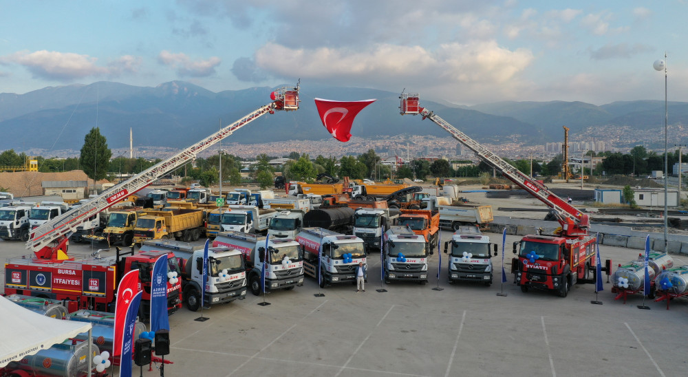 Bursa Büyükşehir'den Orhangazi’ye itfaiye araç desteği