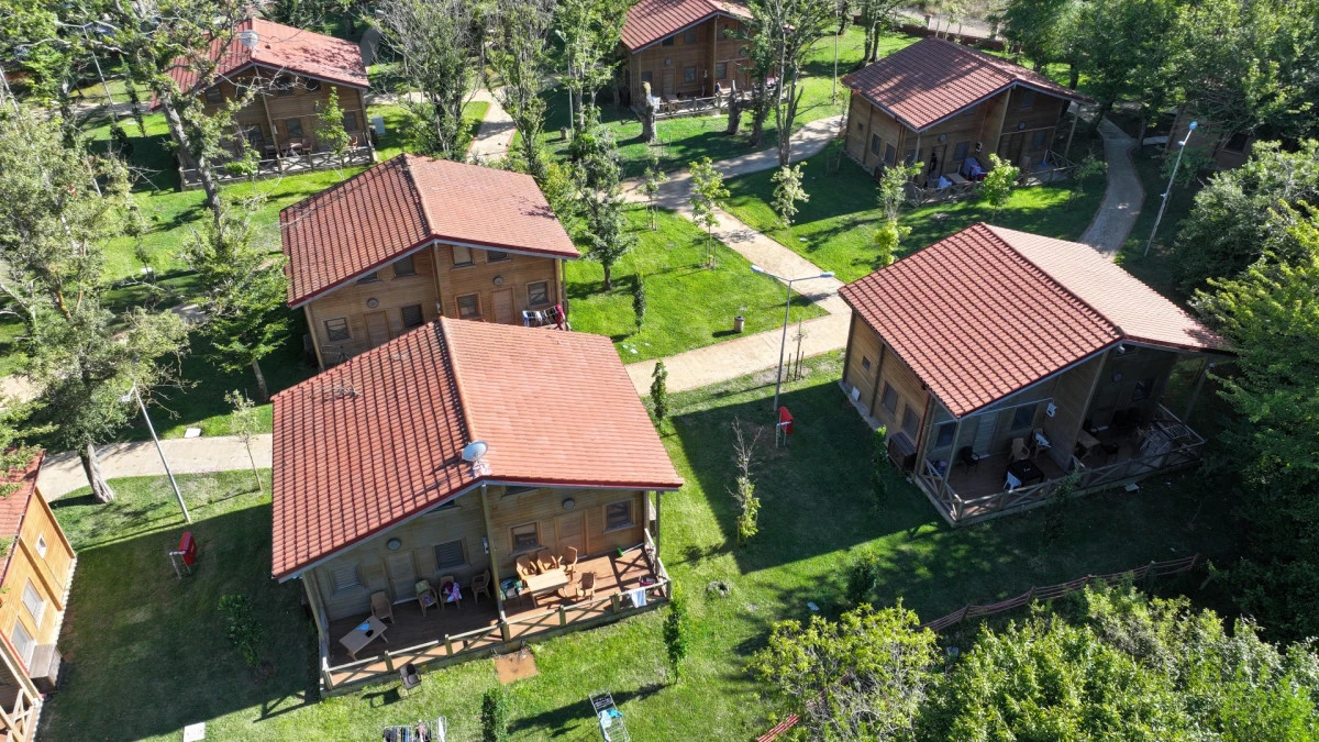 Büyükşehir’den başarılı öğrencilere tatil ödülü