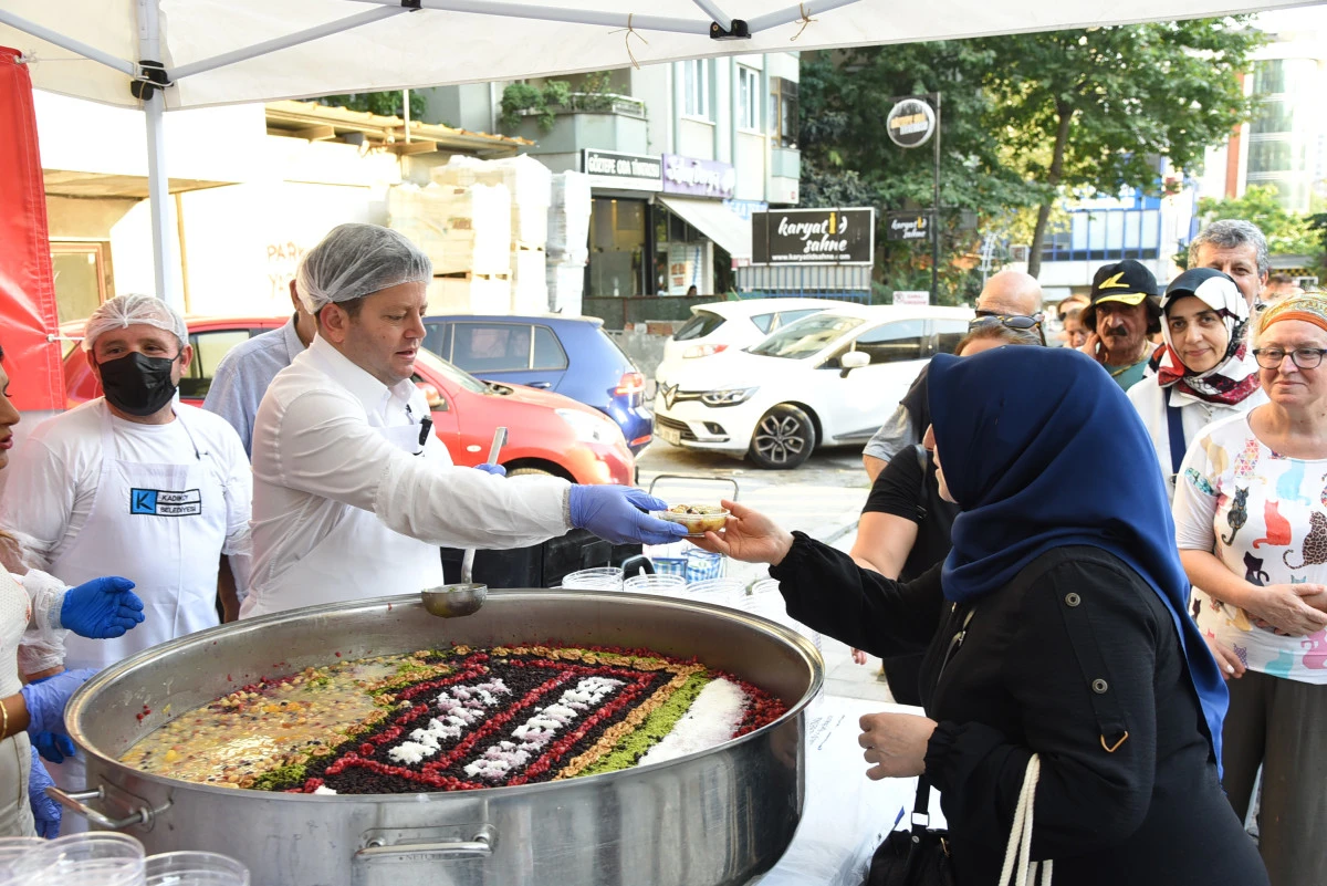 Kadıköy'de 21 mahallede aşure imkanı 