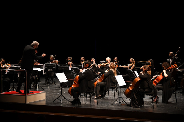 Kadıköy Belediyesi pandemi orkestrası ilk kez sahne aldı