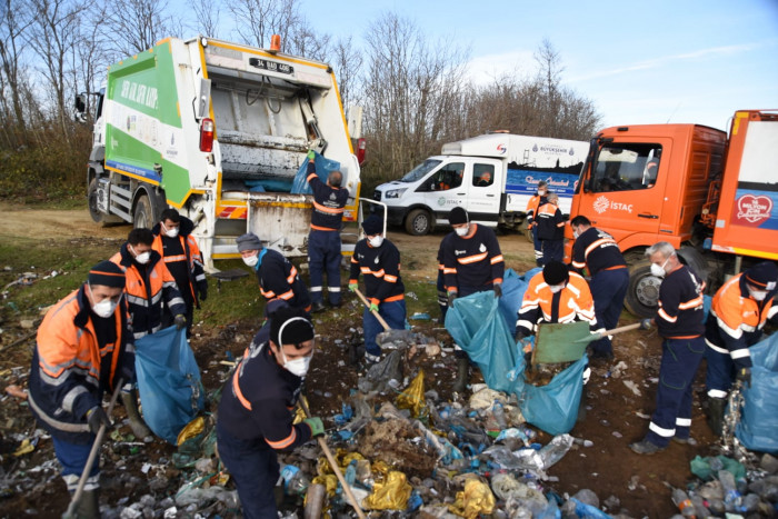 İBB’den kaçak çöp dökümüne anında müdahale