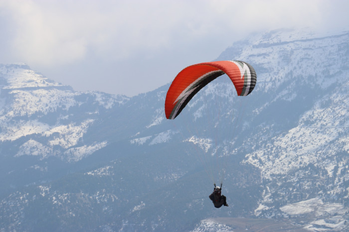 Toroslar, yamaç paraşütüyle bir başka güzel 