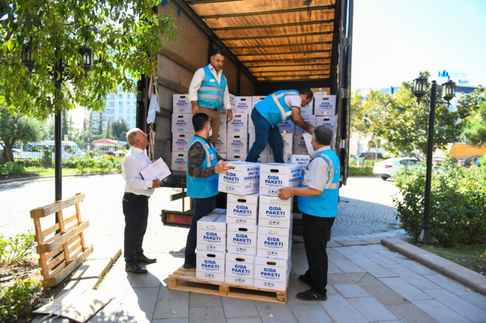 Başkan Bozkurt'tan Van'daki sel bölgesine dayanışma ziyareti